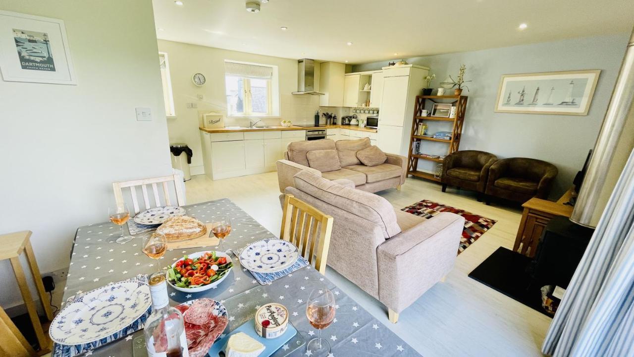 Riverview - Family River Retreat A Short Walk From The Quay * Dittisham